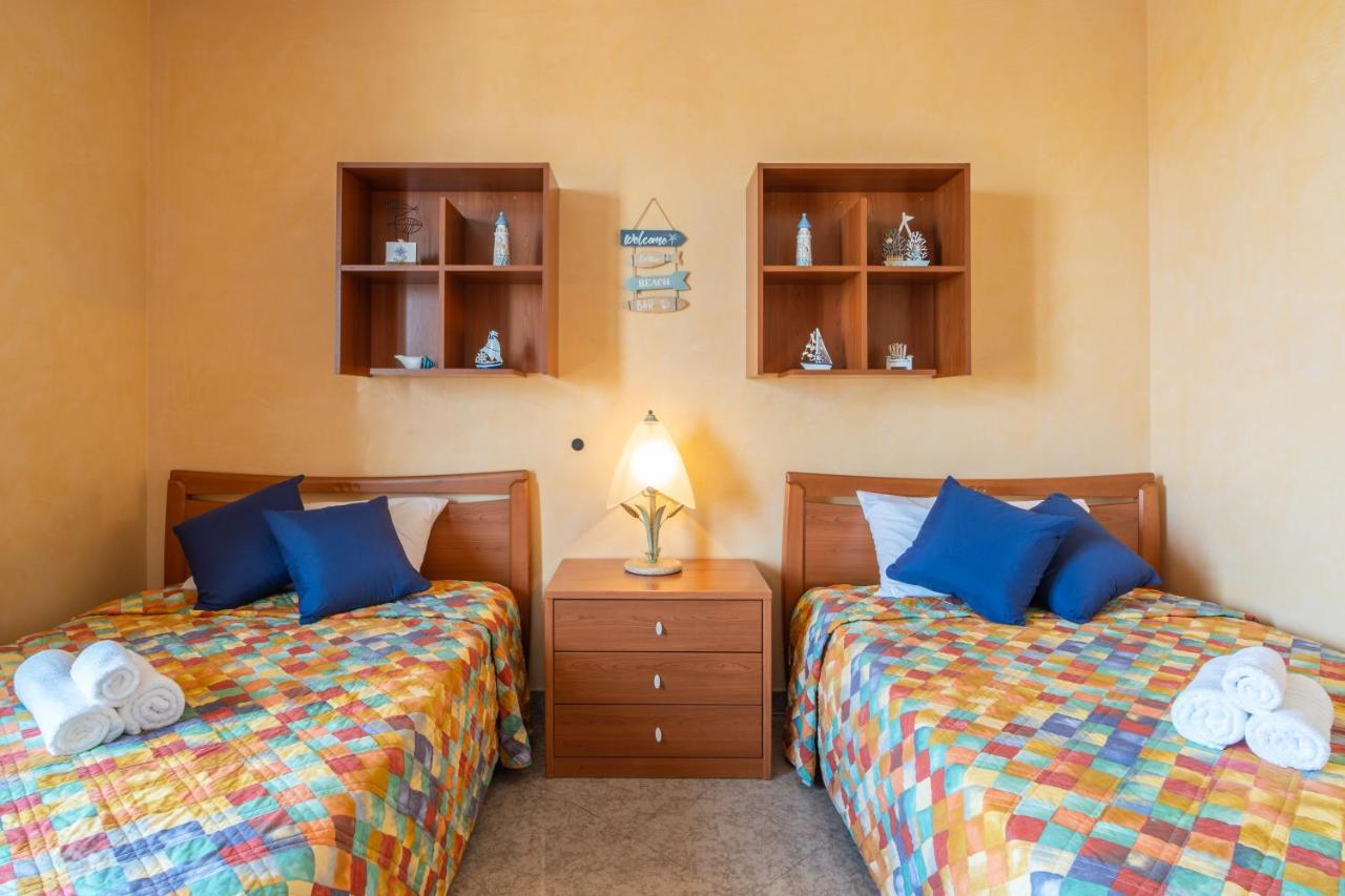 Casa Vacanza Germano ปาคีโน ภายนอก รูปภาพ