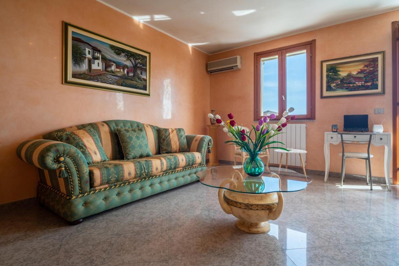 Casa Vacanza Germano ปาคีโน ภายนอก รูปภาพ